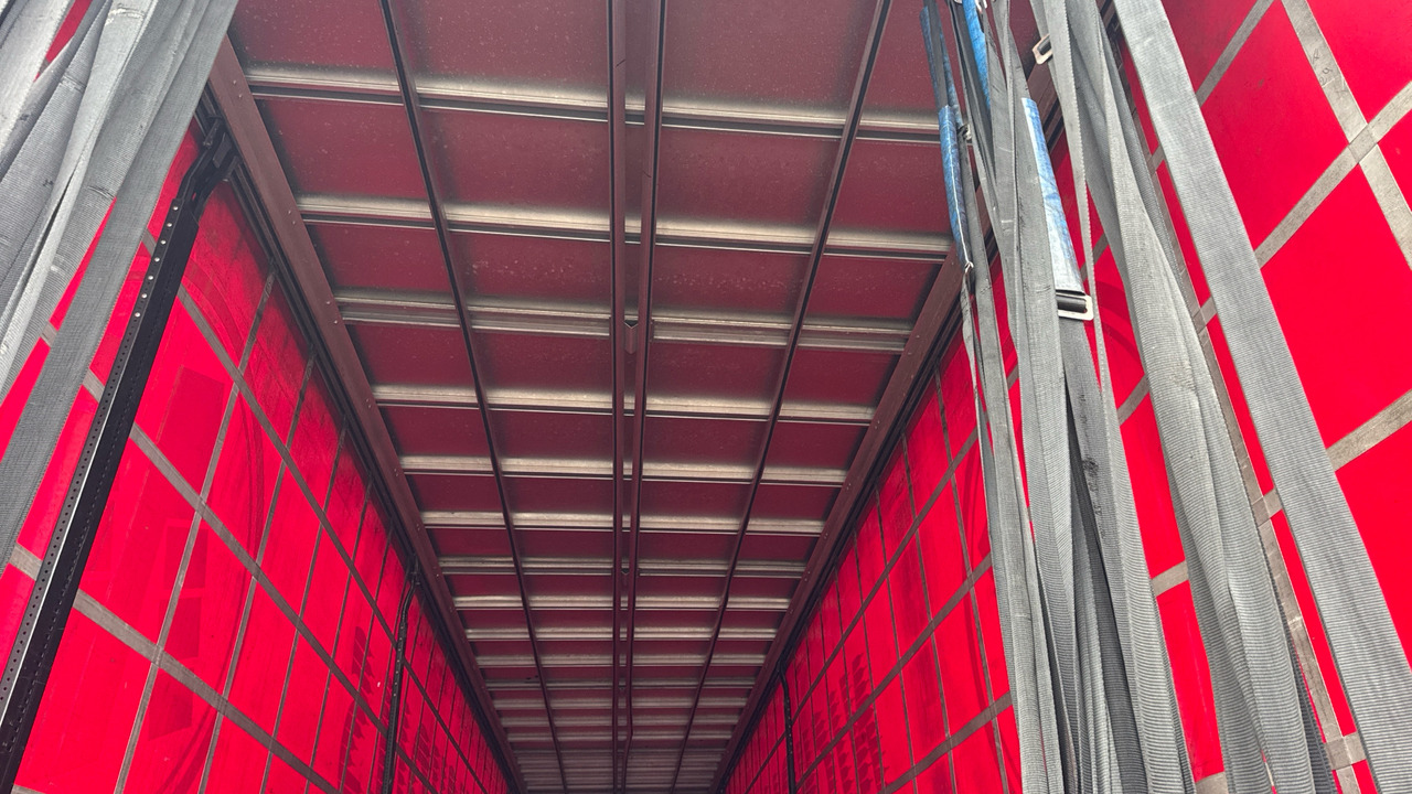 Прицеп MONTRACON CURTAINSIDE: фото 7 Прицеп MONTRACON CURTAINSIDE: фото 7