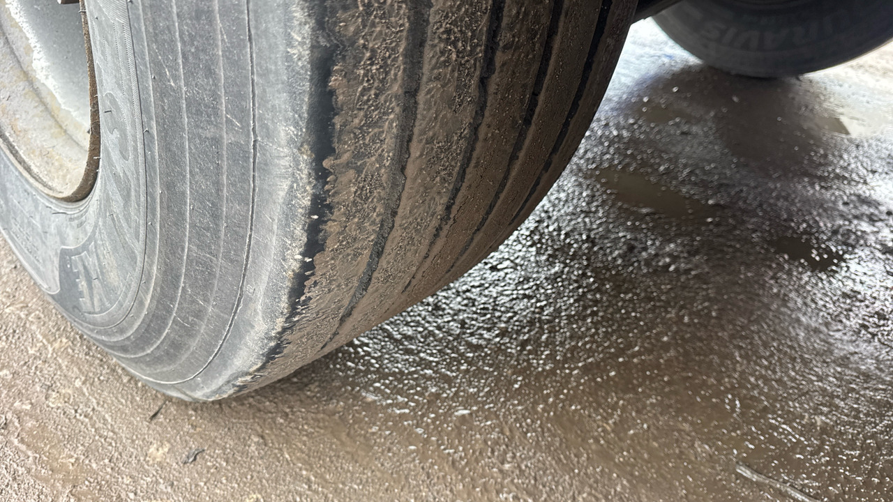 Прицеп MONTRACON CURTAINSIDE: фото 23 Прицеп MONTRACON CURTAINSIDE: фото 23