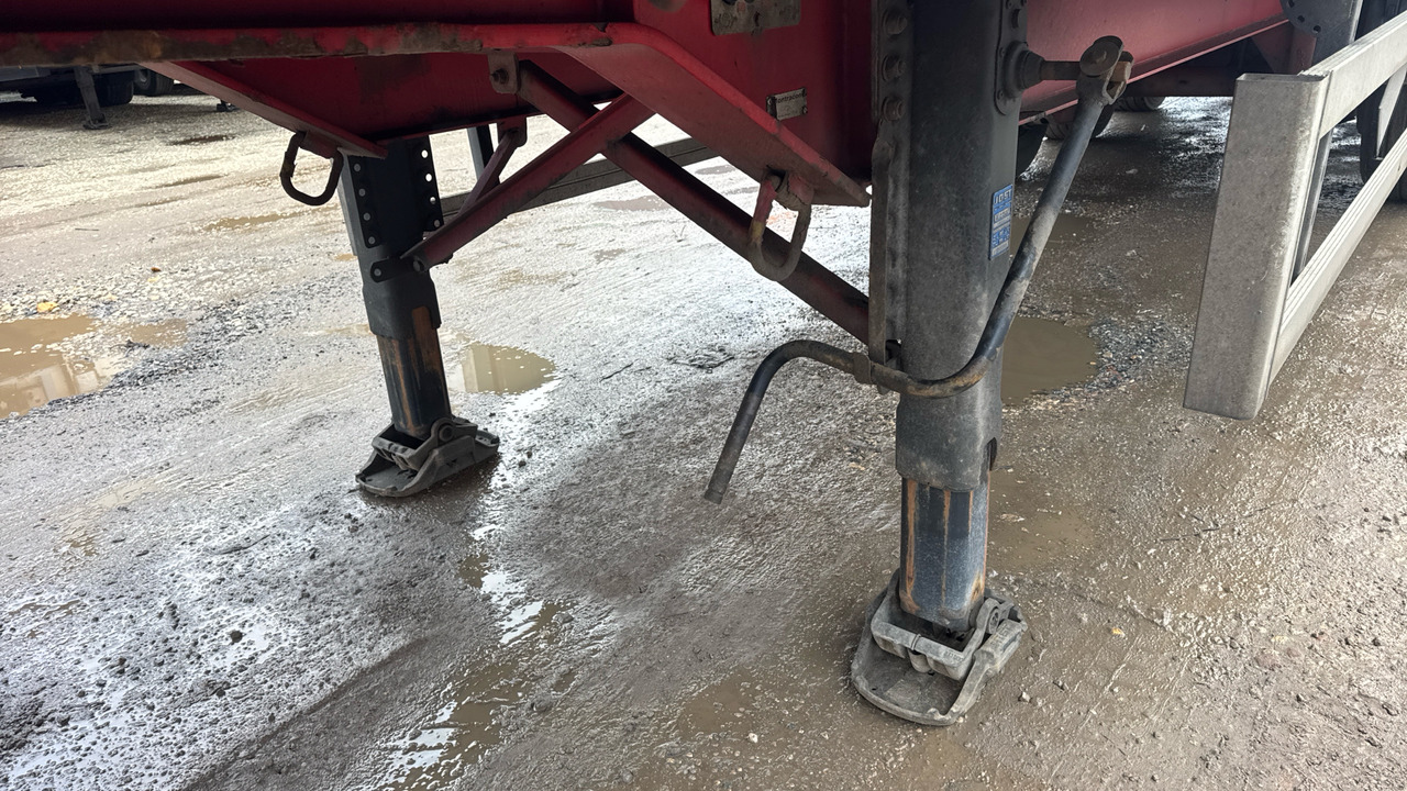 Прицеп MONTRACON CURTAINSIDE: фото 14 Прицеп MONTRACON CURTAINSIDE: фото 14