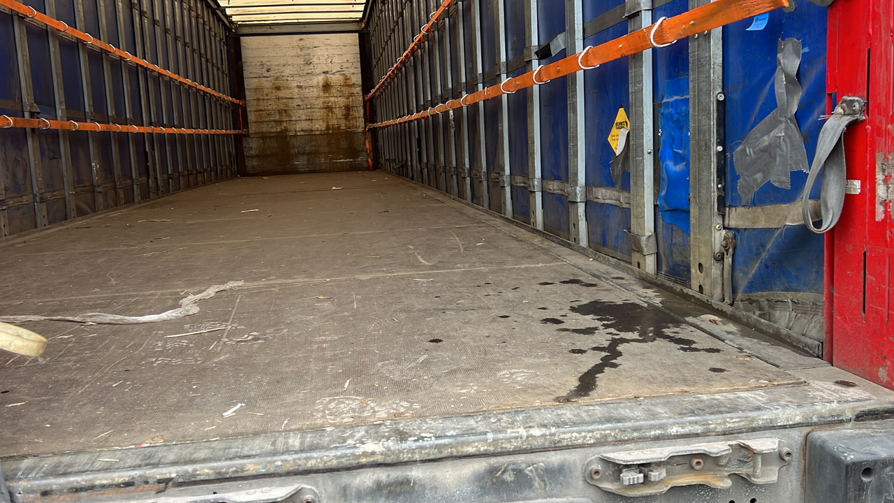 SCHMITZ CURTAINSIDE EUROLINER - Прицеп: фото 2 SCHMITZ CURTAINSIDE EUROLINER - Прицеп: фото 2