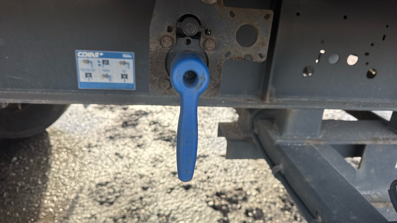 Прицеп SDC CURTAINSIDE: фото 18