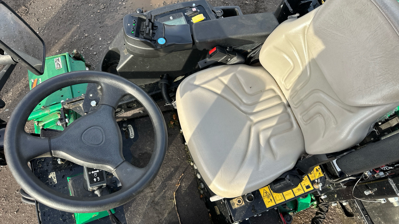 Газонокосилка RANSOMES HIGHWAY 3: фото 8 Газонокосилка RANSOMES HIGHWAY 3: фото 8