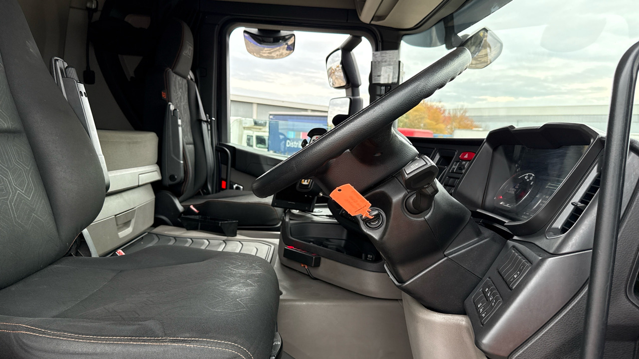 SCANIA G 410 - Портальный бункеровоз: фото 5 SCANIA G 410 - Портальный бункеровоз: фото 5