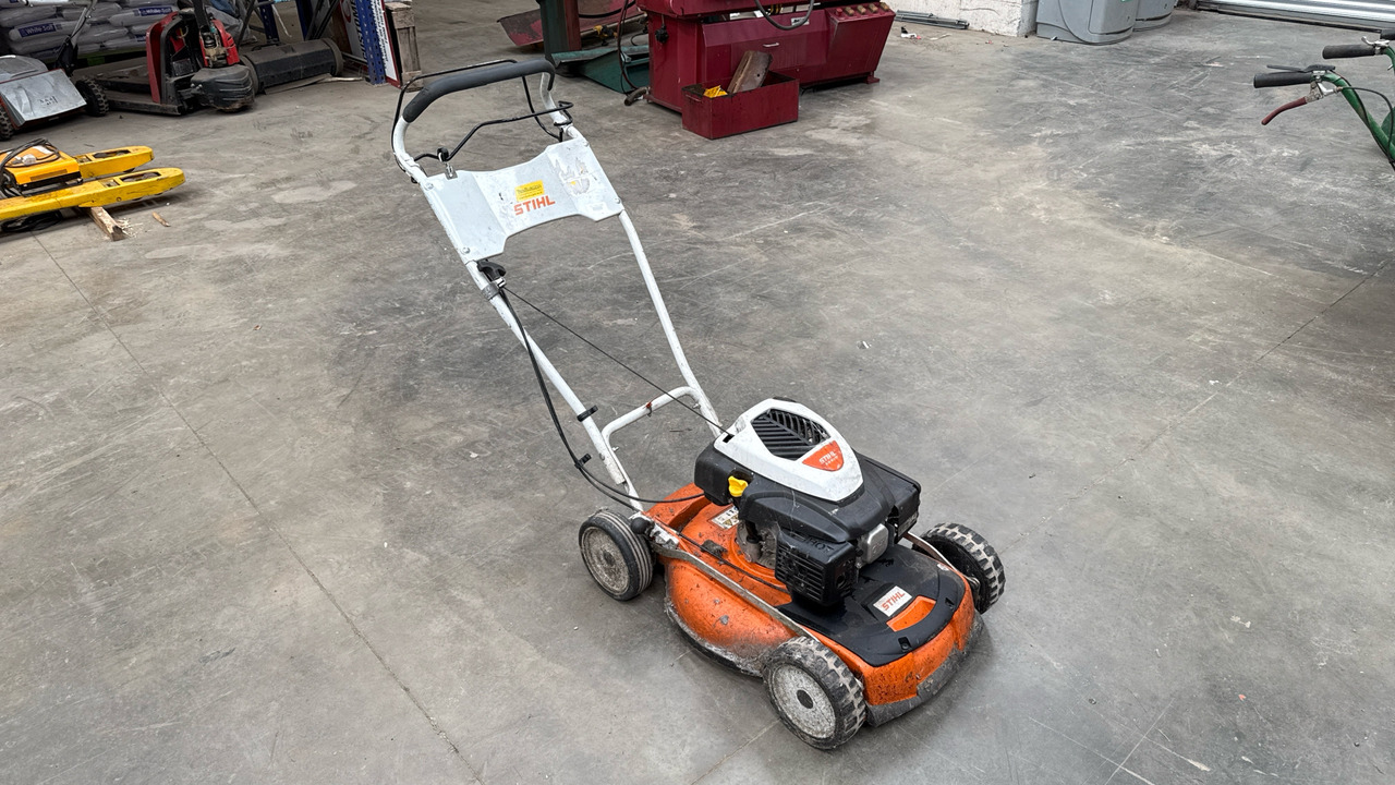 STIHL RM4 RTP - Строительное оборудование: фото 4 STIHL RM4 RTP - Строительное оборудование: фото 4