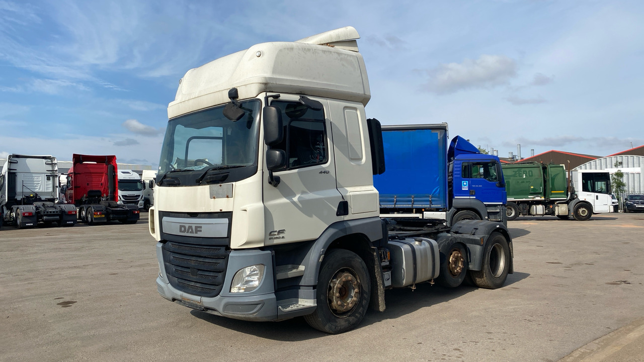 DAF CF 440 - Тягач: фото 2 DAF CF 440 - Тягач: фото 2