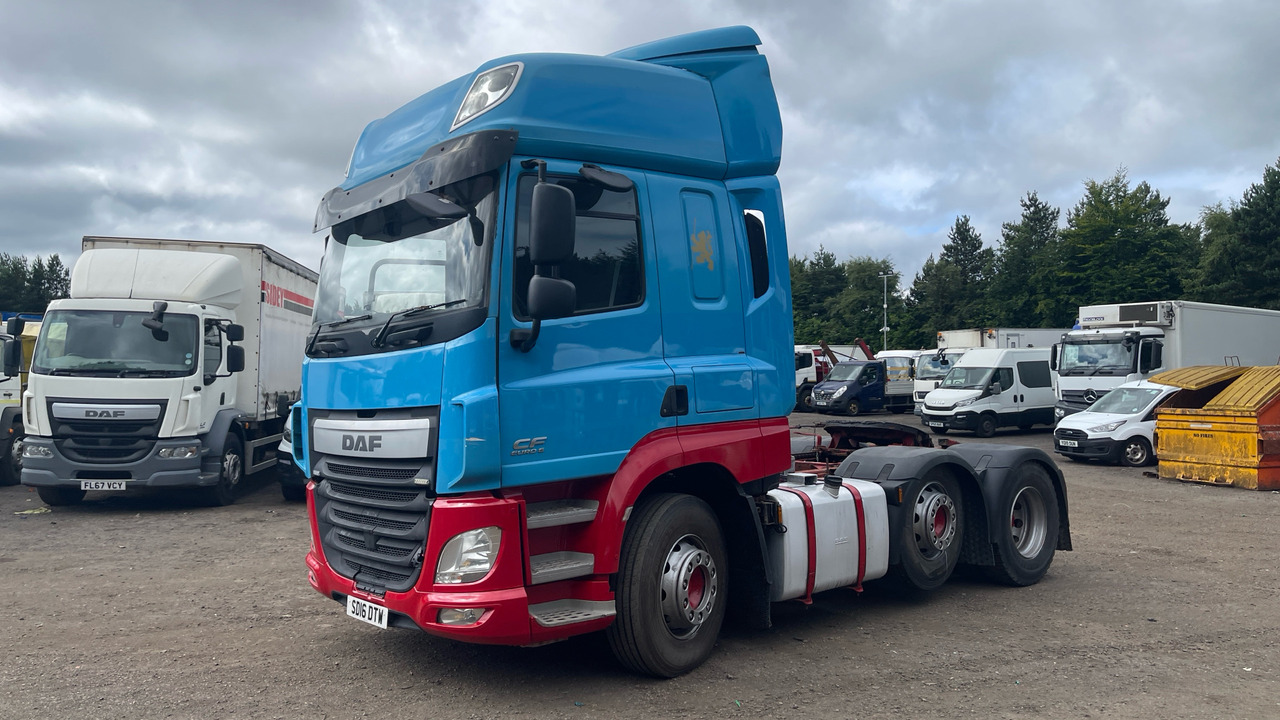 DAF CF 460 - Тягач: фото 2 DAF CF 460 - Тягач: фото 2