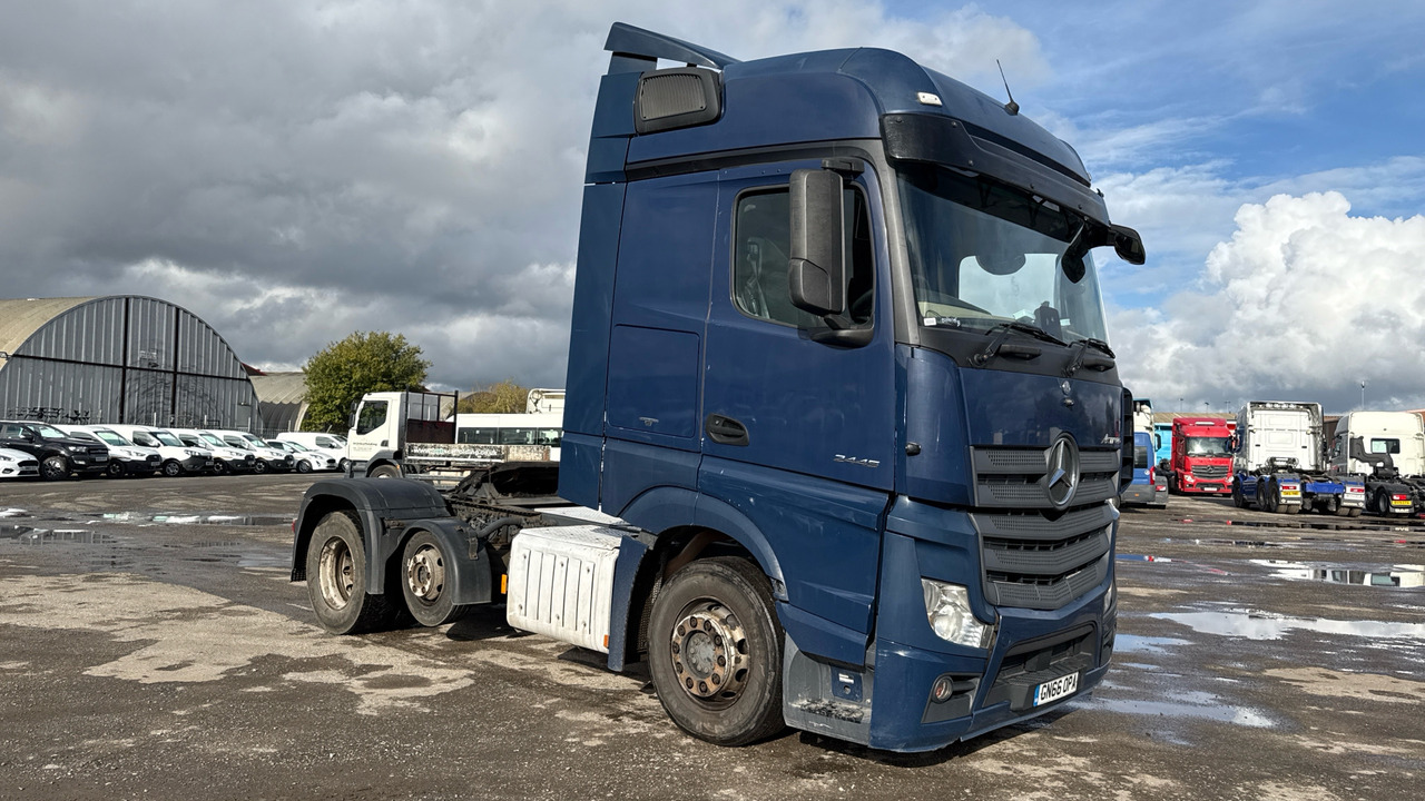 MERCEDES-BENZ ACTROS 2445 - Тягач: фото 1 MERCEDES-BENZ ACTROS 2445 - Тягач: фото 1