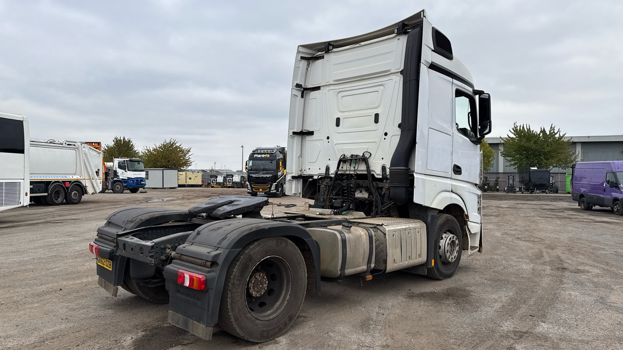 MERCEDES-BENZ ACTROS - Тягач: фото 4 MERCEDES-BENZ ACTROS - Тягач: фото 4