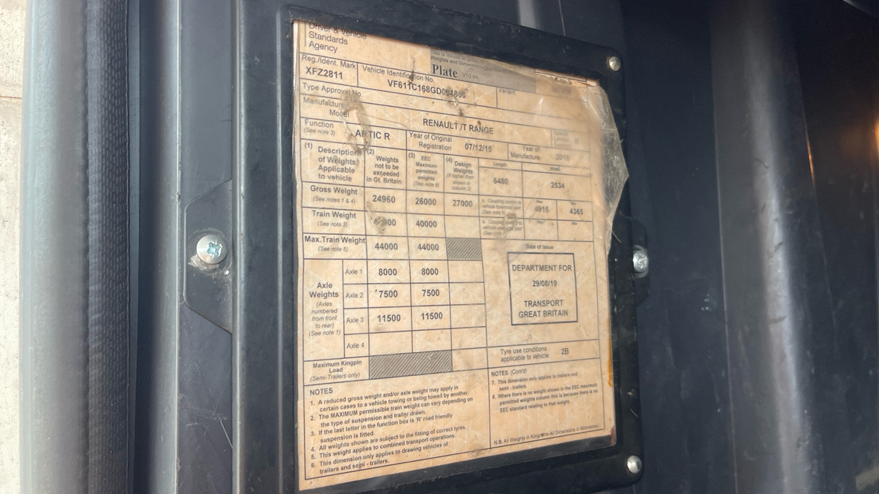 Тягач RENAULT T 460: фото 11