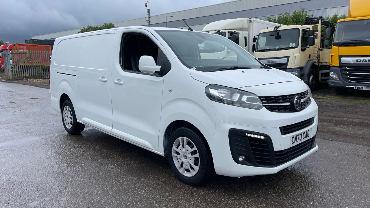 VAUXHALL VIVARO 2900 1.5d 100PS Sportive - Легковой фургон: фото 1 VAUXHALL VIVARO 2900 1.5d 100PS Sportive - Легковой фургон: фото 1