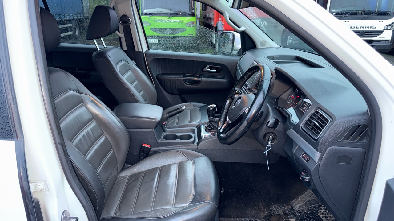 VOLKSWAGEN AMAROK HIGHLINE 3.0 V6 TDI 224PS - Пикап, Грузопассажирский фургон: фото 5 VOLKSWAGEN AMAROK HIGHLINE 3.0 V6 TDI 224PS - Пикап, Грузопассажирский фургон: фото 5