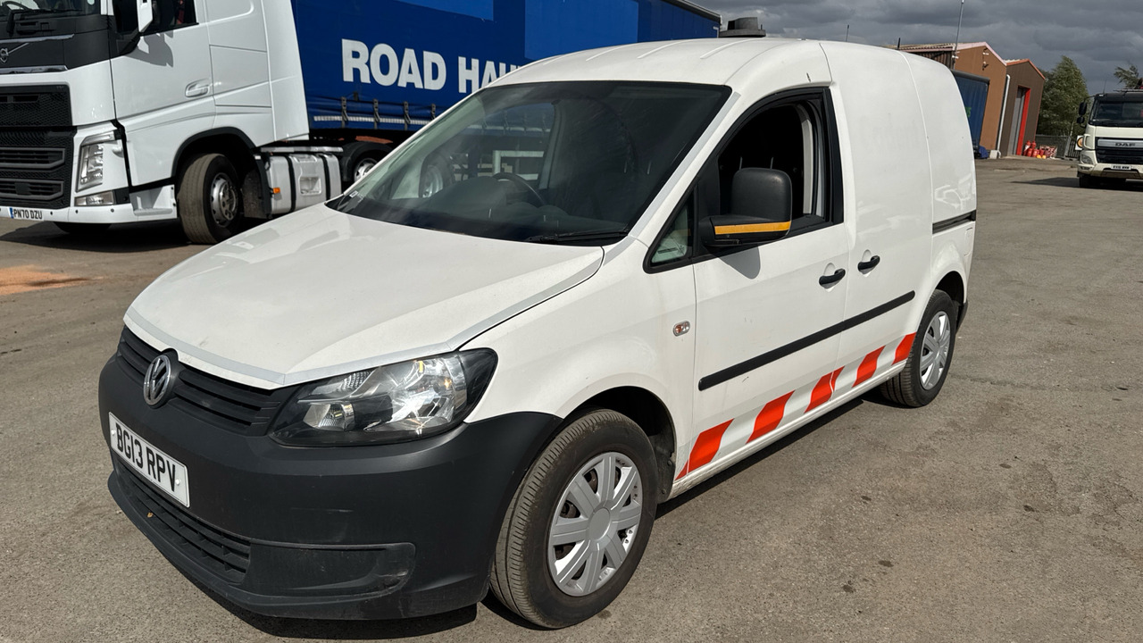 VOLKSWAGEN CADDY C20 1.6 TDI 102PS - Легковой фургон: фото 2 VOLKSWAGEN CADDY C20 1.6 TDI 102PS - Легковой фургон: фото 2