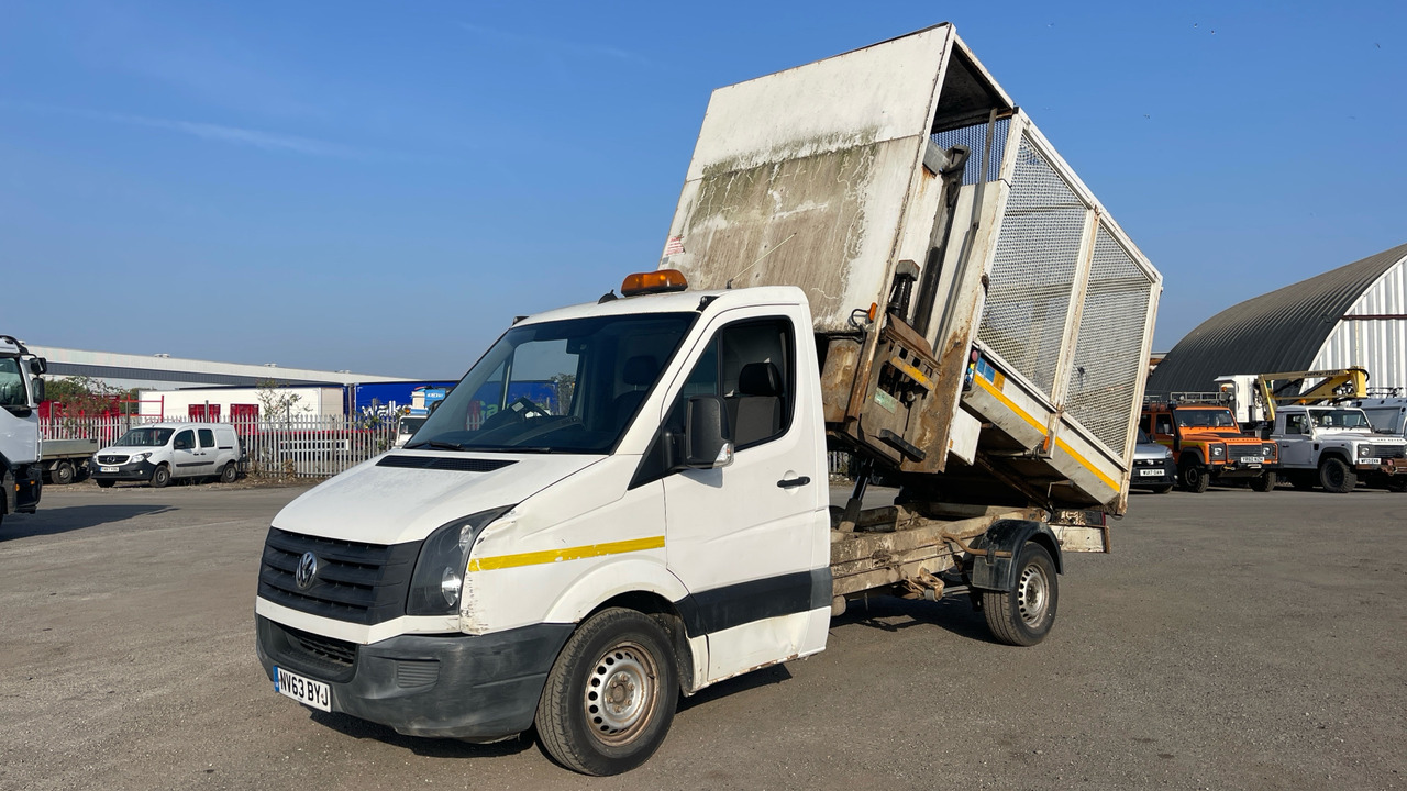 VOLKSWAGEN CRAFTER T30 2.0 TDI 140PS - Малотоннажный самосвал: фото 2 VOLKSWAGEN CRAFTER T30 2.0 TDI 140PS - Малотоннажный самосвал: фото 2