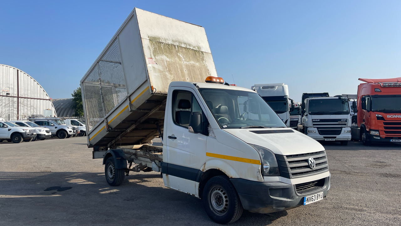 VOLKSWAGEN CRAFTER T30 2.0 TDI 140PS - Малотоннажный самосвал: фото 1 VOLKSWAGEN CRAFTER T30 2.0 TDI 140PS - Малотоннажный самосвал: фото 1