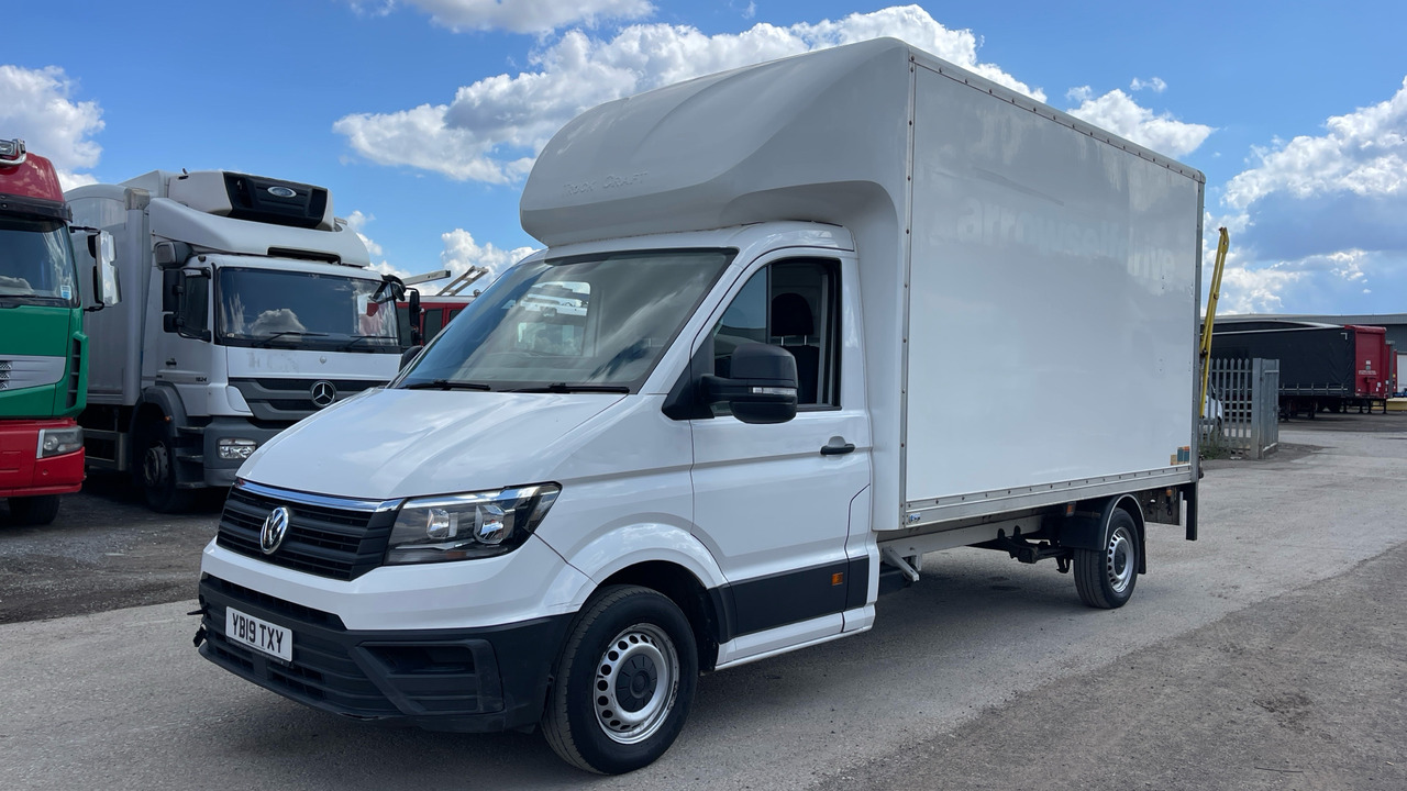 Volkswagen Crafter CR35 2.0 TDI 140PS STARTLINE - Фургон с закрытым кузовом: фото 2 Volkswagen Crafter CR35 2.0 TDI 140PS STARTLINE - Фургон с закрытым кузовом: фото 2