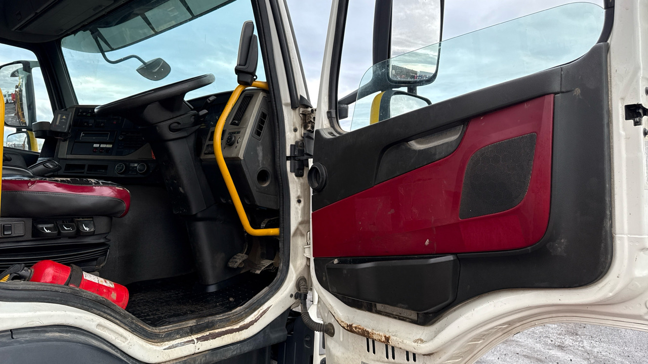 Volvo FM 410 - Самосвал, Автоманипулятор: фото 5 Volvo FM 410 - Самосвал, Автоманипулятор: фото 5