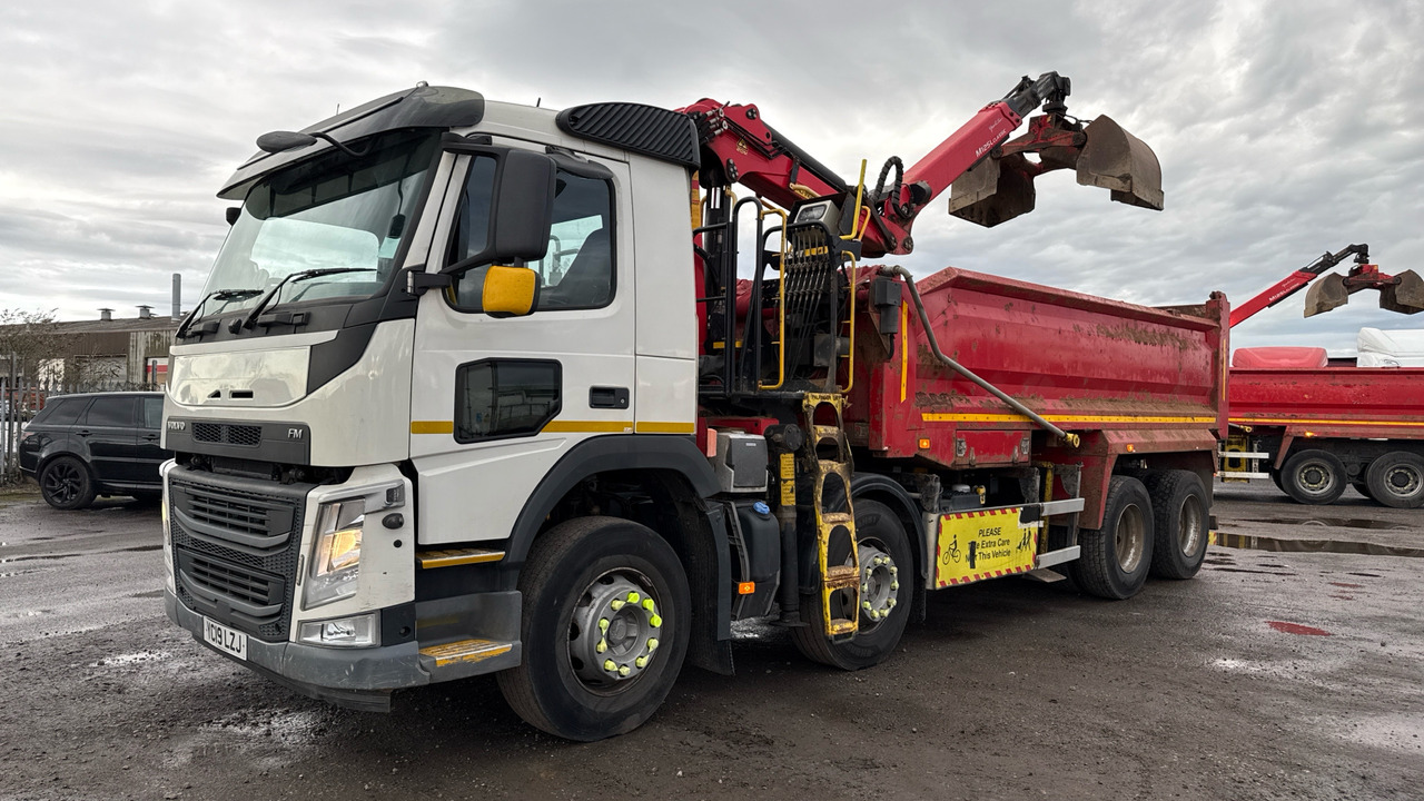 Volvo FM 410 - Самосвал, Автоманипулятор: фото 2 Volvo FM 410 - Самосвал, Автоманипулятор: фото 2