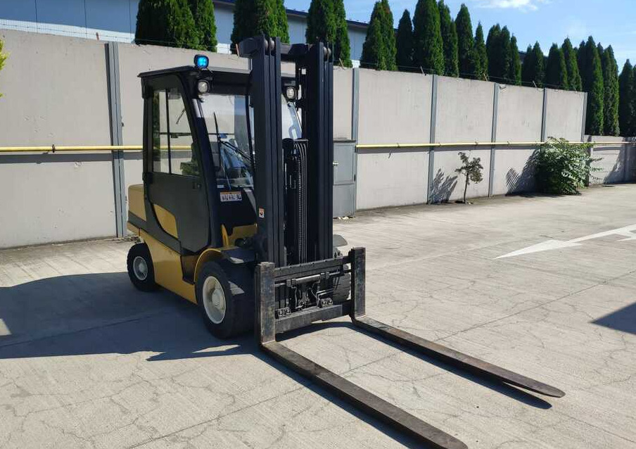 Yale GDP35VX - Дизельный погрузчик: фото 2 Yale GDP35VX - Дизельный погрузчик: фото 2