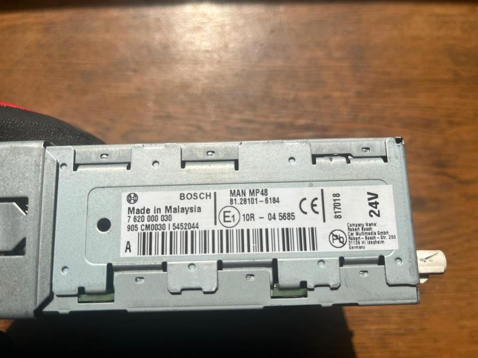 MAN Bosch Multimedia Radio 24V 81.28101-6184 - Система навигации для Грузовиков: фото 2 MAN Bosch Multimedia Radio 24V 81.28101-6184 - Система навигации для Грузовиков: фото 2