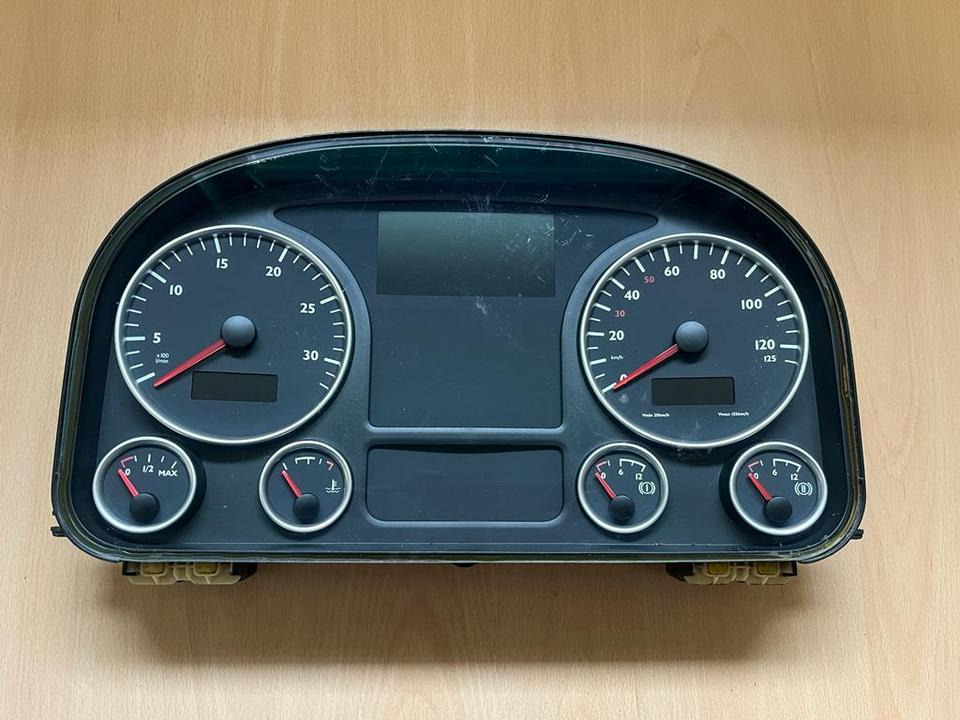 MAN Kombiinstrument Tacho 81272026228 - Тахограф для Грузовиков: фото 1 MAN Kombiinstrument Tacho 81272026228 - Тахограф для Грузовиков: фото 1