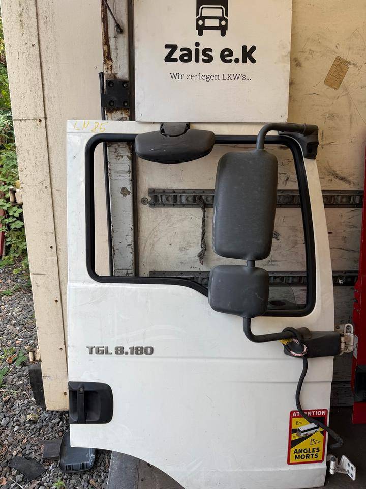 MAN TGL Beifahrertür Weiß Spiegel Innenverkleidung - Дверь и запчасти для Грузовиков: фото 1 MAN TGL Beifahrertür Weiß Spiegel Innenverkleidung - Дверь и запчасти для Грузовиков: фото 1