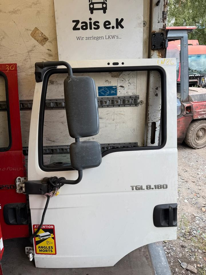 MAN TGL Fahrertür Weiß Spiegel Innenverkleidung - Дверь и запчасти для Грузовиков: фото 1 MAN TGL Fahrertür Weiß Spiegel Innenverkleidung - Дверь и запчасти для Грузовиков: фото 1