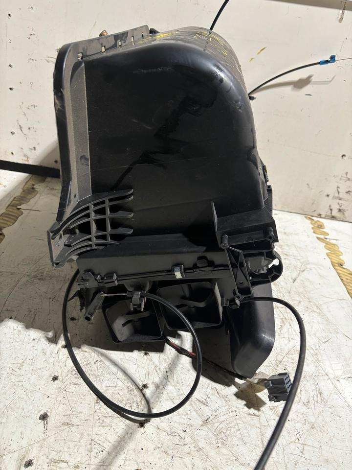 MAN TGL Innenraum Gebläse/Heizung 81.61900.6391 - Вентилятор для Грузовиков: фото 4 MAN TGL Innenraum Gebläse/Heizung 81.61900.6391 - Вентилятор для Грузовиков: фото 4