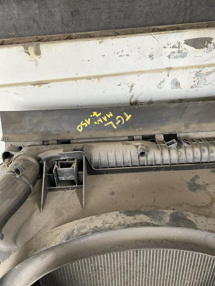 MAN TGL Kühlerpaket Wasserkühler Radiator Kühler - Радиатор для Грузовиков: фото 3 MAN TGL Kühlerpaket Wasserkühler Radiator Kühler - Радиатор для Грузовиков: фото 3