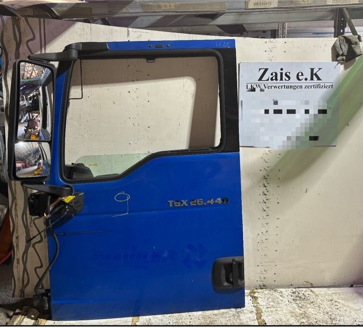 MAN TGX Fahrertür, Tür blau, Spiegel & Innenverkleidung LN 11 - Дверь и запчасти для Грузовиков: фото 1 MAN TGX Fahrertür, Tür blau, Spiegel & Innenverkleidung LN 11 - Дверь и запчасти для Грузовиков: фото 1
