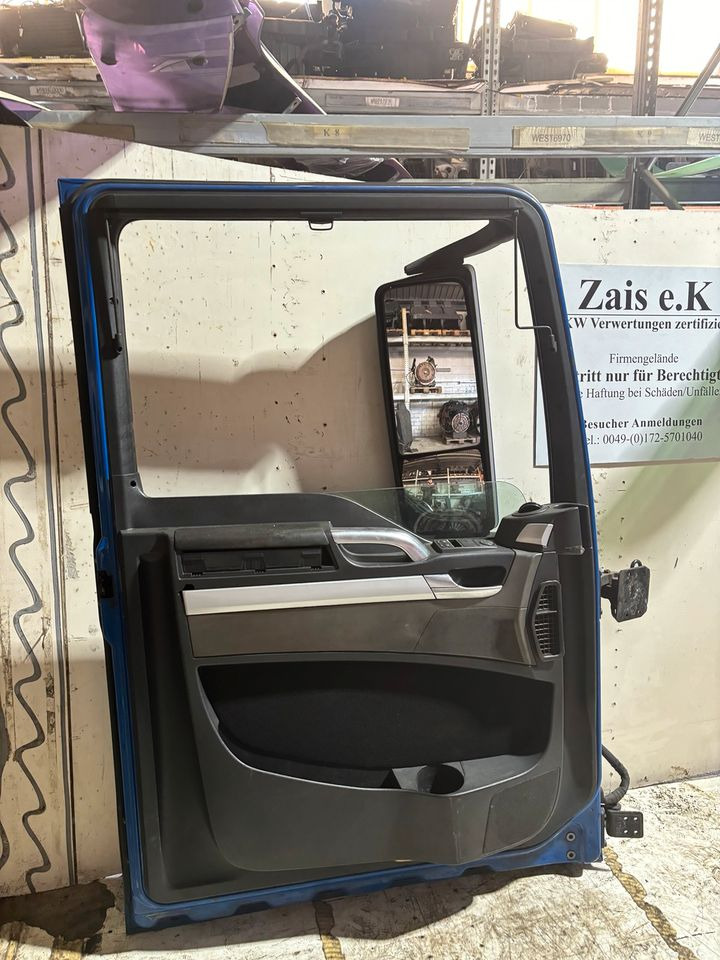 MAN TGX Fahrertür, Tür blau, Spiegel & Innenverkleidung LN 11 - Дверь и запчасти для Грузовиков: фото 3 MAN TGX Fahrertür, Tür blau, Spiegel & Innenverkleidung LN 11 - Дверь и запчасти для Грузовиков: фото 3
