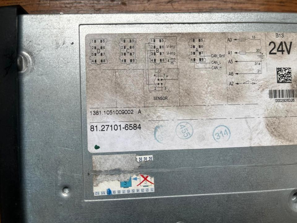 MAN TGX Tachograph 81.27101-6584 - Тахограф для Грузовиков: фото 2 MAN TGX Tachograph 81.27101-6584 - Тахограф для Грузовиков: фото 2