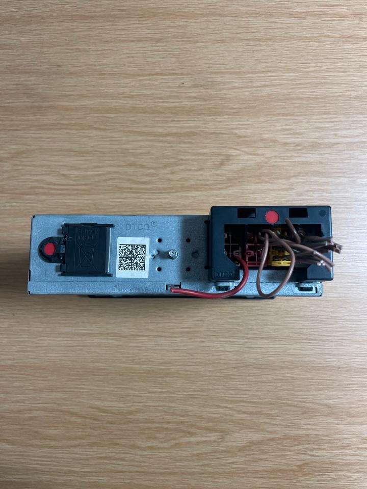 MAN TGX Tachograph 81.27101-6584 - Тахограф для Грузовиков: фото 4 MAN TGX Tachograph 81.27101-6584 - Тахограф для Грузовиков: фото 4