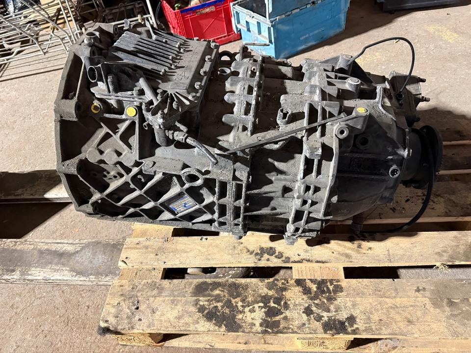 MAN ZF ASTRONIC 12 AS 2130 TD Getriebe + Nebenantrieb - Коробка передач для Грузовиков: фото 5 MAN ZF ASTRONIC 12 AS 2130 TD Getriebe + Nebenantrieb - Коробка передач для Грузовиков: фото 5