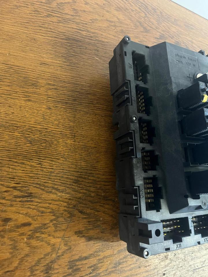 Предохранитель для Грузовиков Mercedes Actros MP4 Single-SAM Sicherungskasten A0014467658: фото 6 Предохранитель для Грузовиков Mercedes Actros MP4 Single-SAM Sicherungskasten A0014467658: фото 6