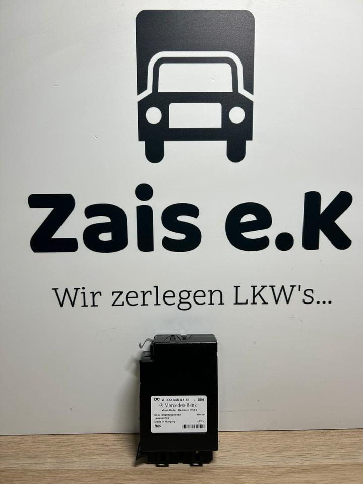 Mercedes Atego 4 EU 6 Video Radar Steuergerät A0004464151 - Электрическая система для Грузовиков: фото 1 Mercedes Atego 4 EU 6 Video Radar Steuergerät A0004464151 - Электрическая система для Грузовиков: фото 1