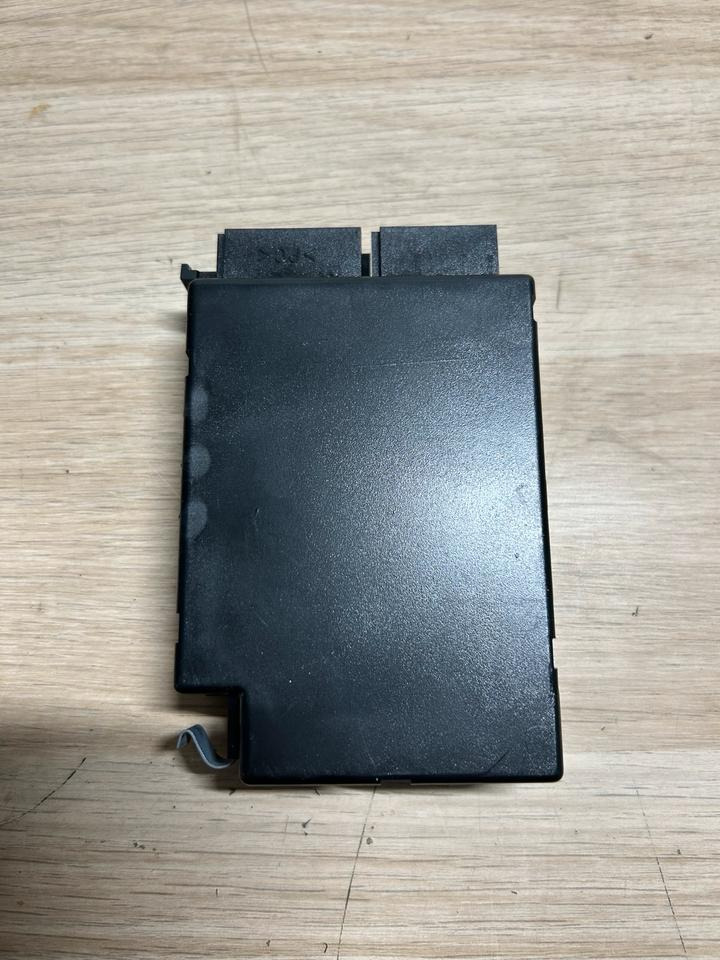 Mercedes Atego 4 EU 6 Video Radar Steuergerät A0004464151 - Электрическая система для Грузовиков: фото 4 Mercedes Atego 4 EU 6 Video Radar Steuergerät A0004464151 - Электрическая система для Грузовиков: фото 4