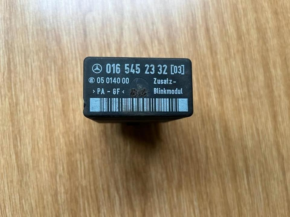 Mercedes W638 Vito Steuergerät Blinkermodul Relais 0165452332 - Блок управления для Грузовиков: фото 1 Mercedes W638 Vito Steuergerät Blinkermodul Relais 0165452332 - Блок управления для Грузовиков: фото 1