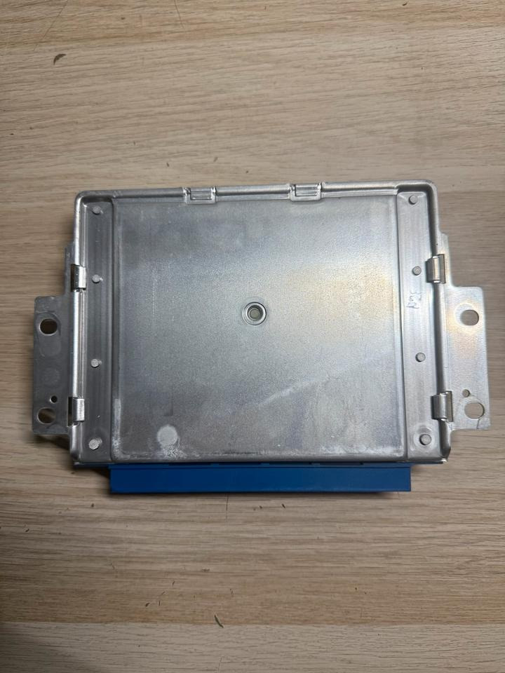 SCANIA KNORR-BREMSE EBS Steuergerät 0486106065 - Блок управления для Грузовиков: фото 3 SCANIA KNORR-BREMSE EBS Steuergerät 0486106065 - Блок управления для Грузовиков: фото 3