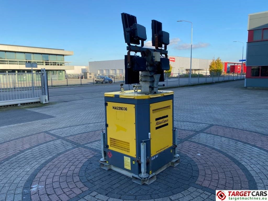 Atlas Copco QLB60 Tower Light 4x350W Led - Осветительная мачта: фото 3 Atlas Copco QLB60 Tower Light 4x350W Led - Осветительная мачта: фото 3