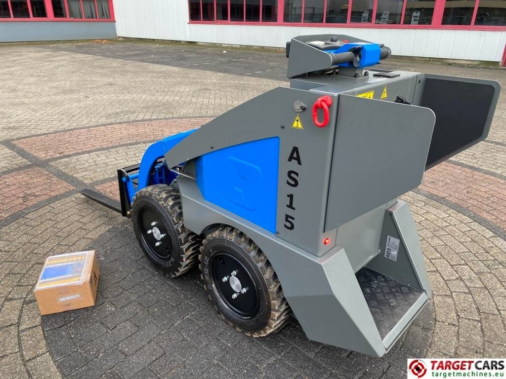 Conmeq AS15 Mini Skid Steer Electric Wheel Loader - Мини-погрузчик с бортовым поворотом: фото 5 Conmeq AS15 Mini Skid Steer Electric Wheel Loader - Мини-погрузчик с бортовым поворотом: фото 5