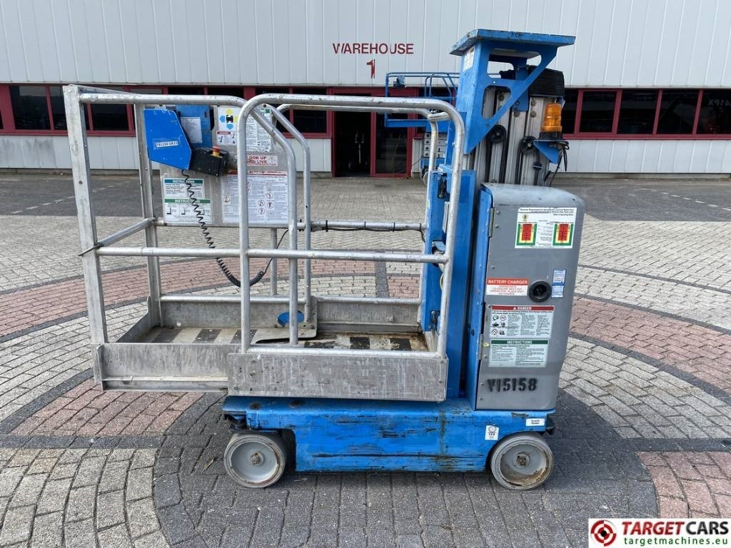 Genie GR-15 Runabout Electric Vertical Mast Lift 652cm - Вертикальный мачтовый подъемник: фото 5 Genie GR-15 Runabout Electric Vertical Mast Lift 652cm - Вертикальный мачтовый подъемник: фото 5
