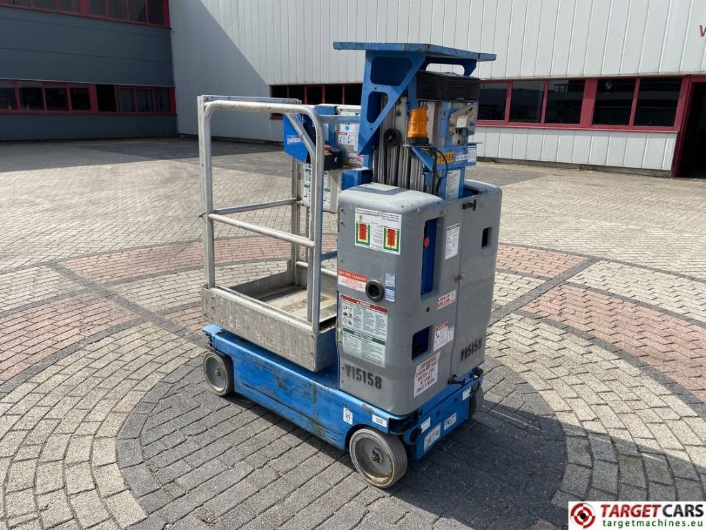 Genie GR-15 Runabout Electric Vertical Mast Lift 652cm - Вертикальный мачтовый подъемник: фото 4 Genie GR-15 Runabout Electric Vertical Mast Lift 652cm - Вертикальный мачтовый подъемник: фото 4