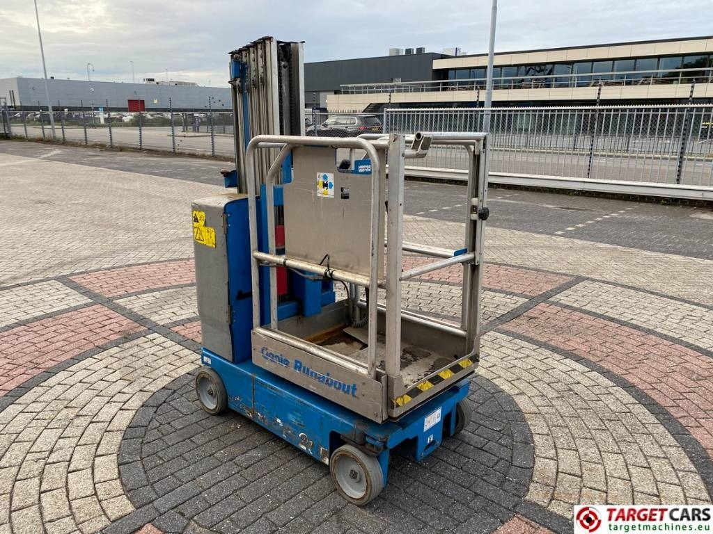 Genie GR-20 Runabout El Vertical Mast Work Lift 802cm - Вертикальный мачтовый подъемник: фото 2 Genie GR-20 Runabout El Vertical Mast Work Lift 802cm - Вертикальный мачтовый подъемник: фото 2