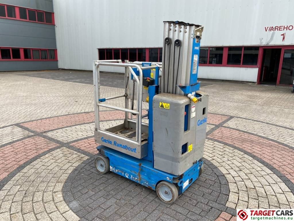 Genie GR-20 Runabout El Vertical Mast Work Lift 802cm - Вертикальный мачтовый подъемник: фото 4 Genie GR-20 Runabout El Vertical Mast Work Lift 802cm - Вертикальный мачтовый подъемник: фото 4