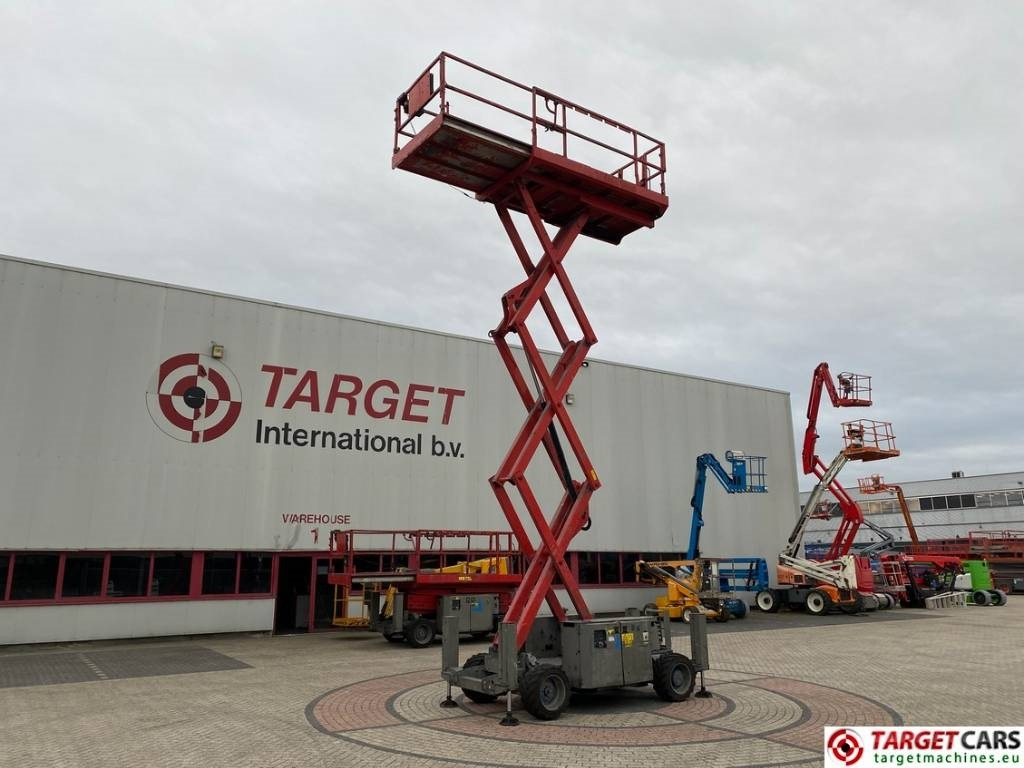 Ножничный подъемник Genie GS-2669RT Diesel 4x4 Scissor 2669 Work Lift 1000cm: фото 6 Ножничный подъемник Genie GS-2669RT Diesel 4x4 Scissor 2669 Work Lift 1000cm: фото 6