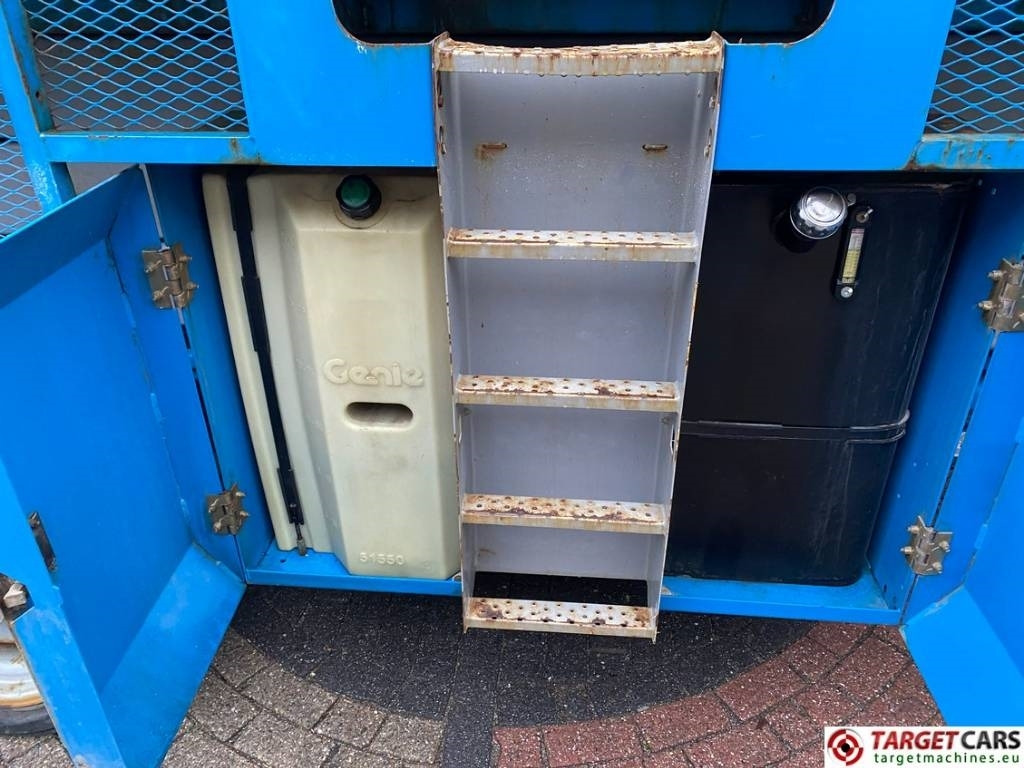 Ножничный подъемник Genie GS-3390RT Diesel 4x4 Scissor Work Lift 1206cm: фото 15