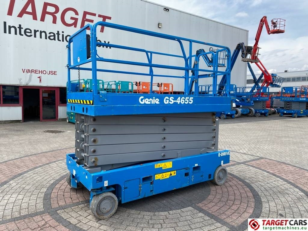 Genie GS-4655 Electric E-Drive Scissor Work Lift 1595cm - Ножничный подъемник: фото 1 Genie GS-4655 Electric E-Drive Scissor Work Lift 1595cm - Ножничный подъемник: фото 1