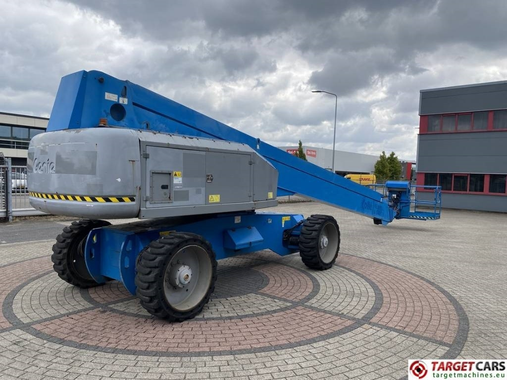 Genie S-100HD Telescopic 4x4x4 Diesel Boom Lift 3248cm - Телескопический подъемник: фото 3 Genie S-100HD Telescopic 4x4x4 Diesel Boom Lift 3248cm - Телескопический подъемник: фото 3