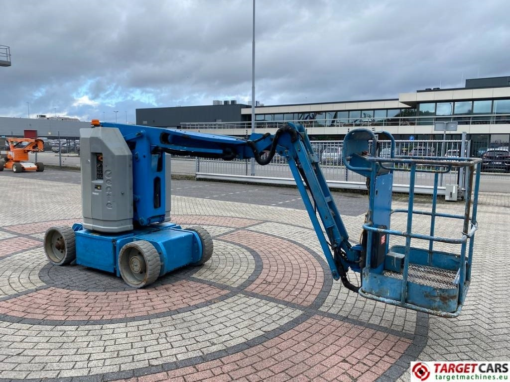 Genie Z-30/20N Electric Articulated Boom WorkLift 1110cm - Коленчатый подъемник: фото 2 Genie Z-30/20N Electric Articulated Boom WorkLift 1110cm - Коленчатый подъемник: фото 2