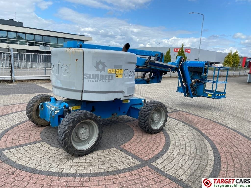 Genie Z-45/25J Diesel 4x4 Articulated Boom Work Lift 16M - Коленчатый подъемник: фото 3 Genie Z-45/25J Diesel 4x4 Articulated Boom Work Lift 16M - Коленчатый подъемник: фото 3
